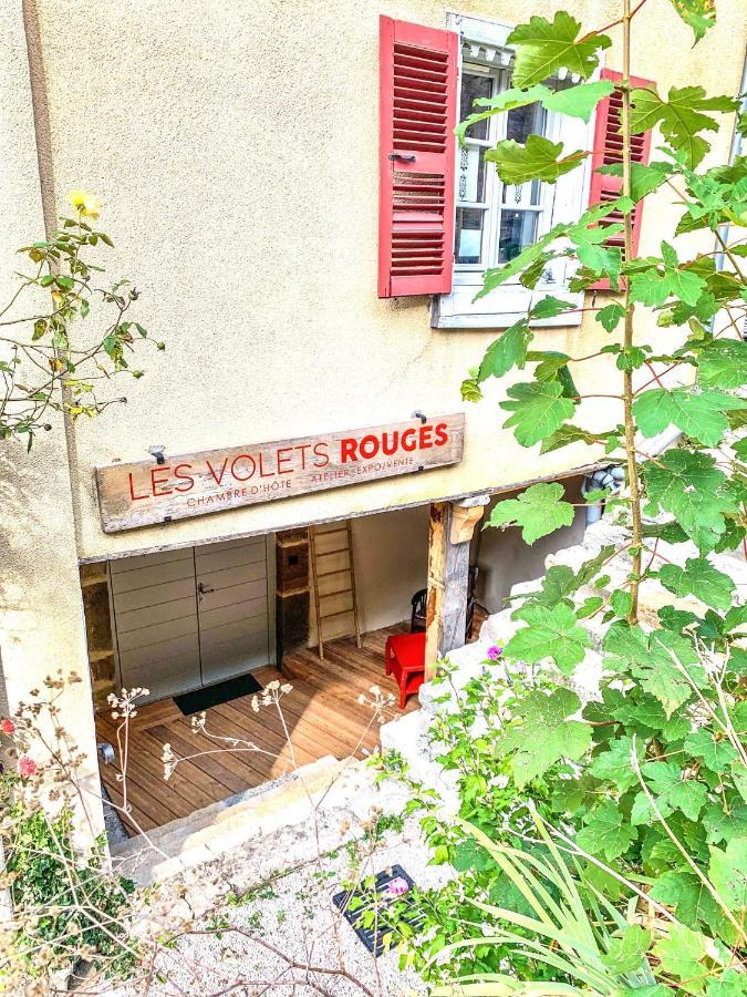 Bed and Breakfast Les Volets Rouges Арбуа Экстерьер фото